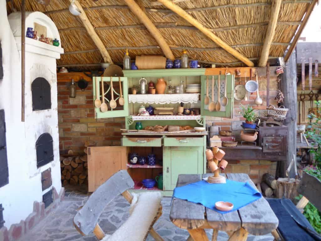 Thatched shed outdoor kitchen