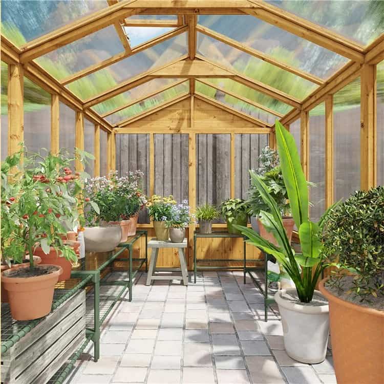 Glass vs Polycarbonate Greenhouse Who Wins?