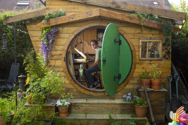 DIY the Hobbit house