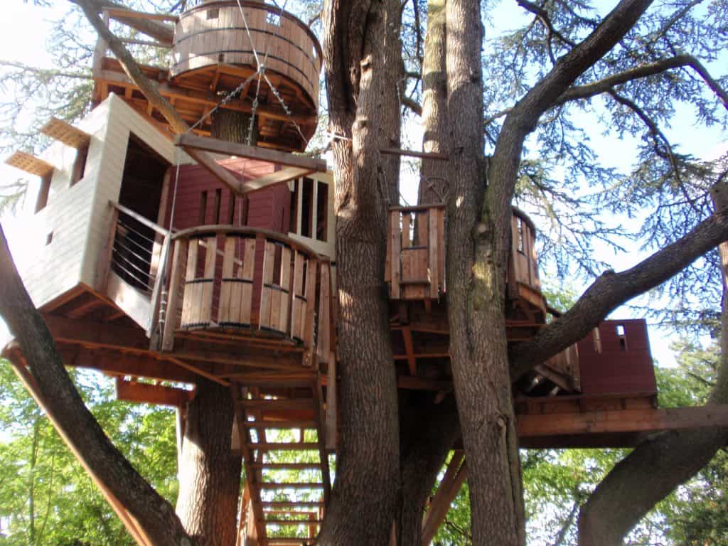 Castle-like wooden treehouse
