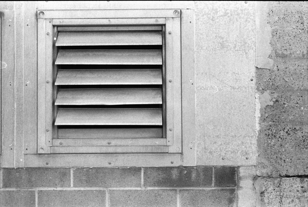 Wall vent