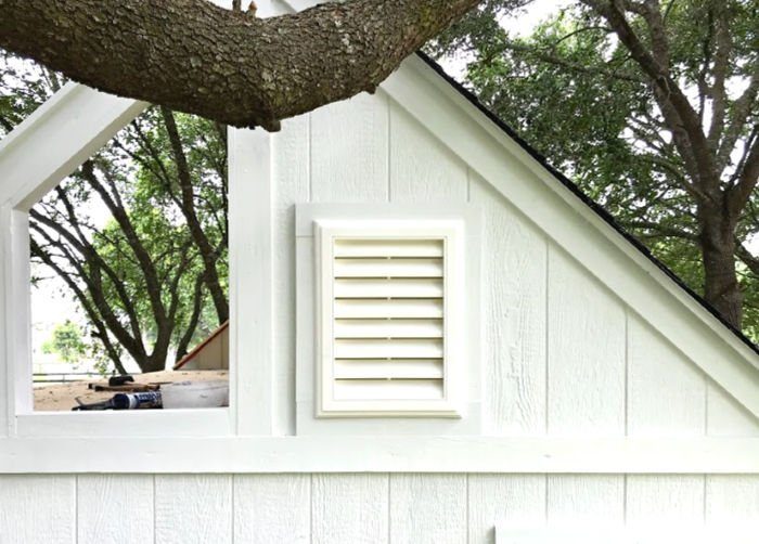 Gable vents for shed