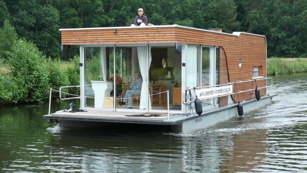 Summer house boat house conversion