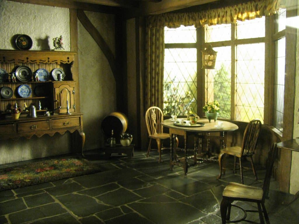 English cottage kitchen