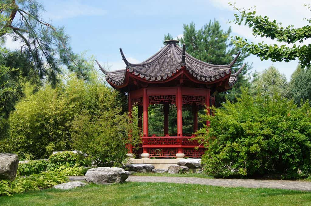 Asian-style red gazebo