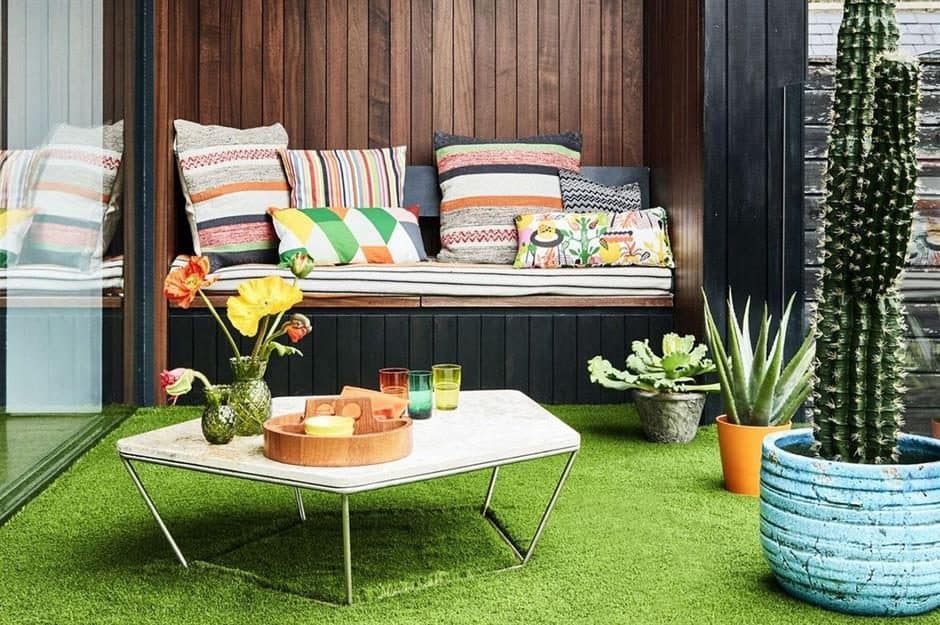 Faux grass with a pop of colour