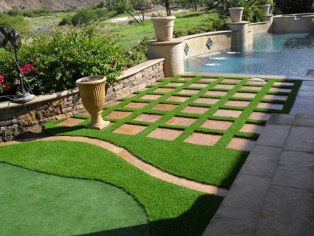 Artificial lawn ideas for gardens with pool