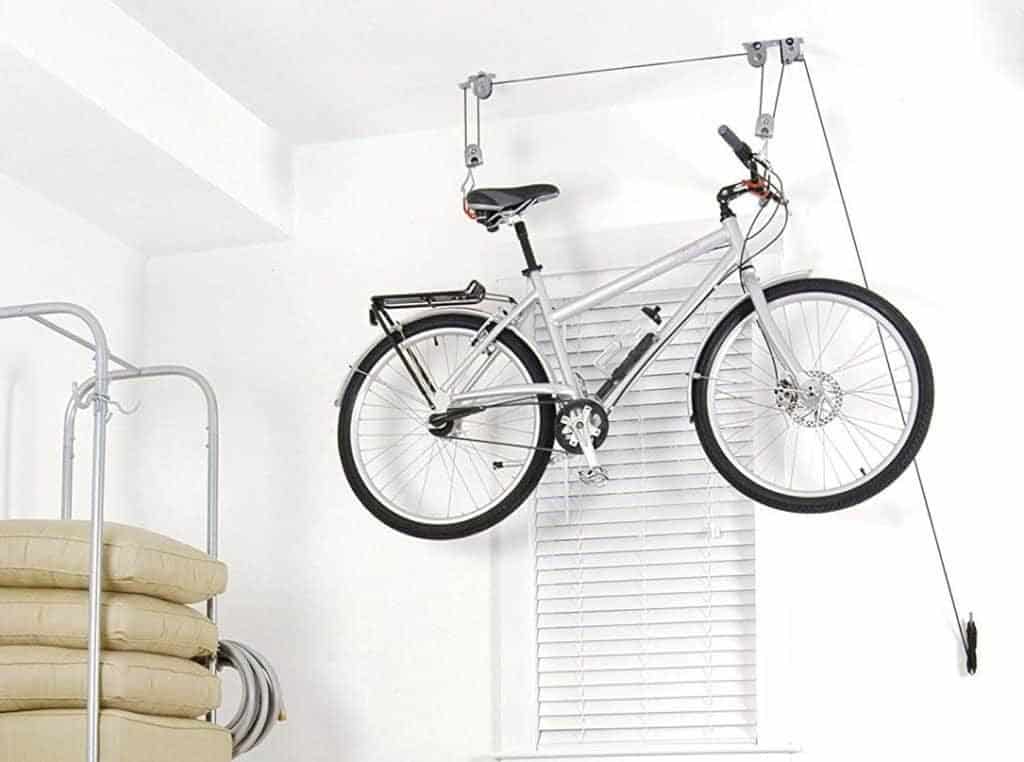 The pulley method for hanging bikes on the ceiling
