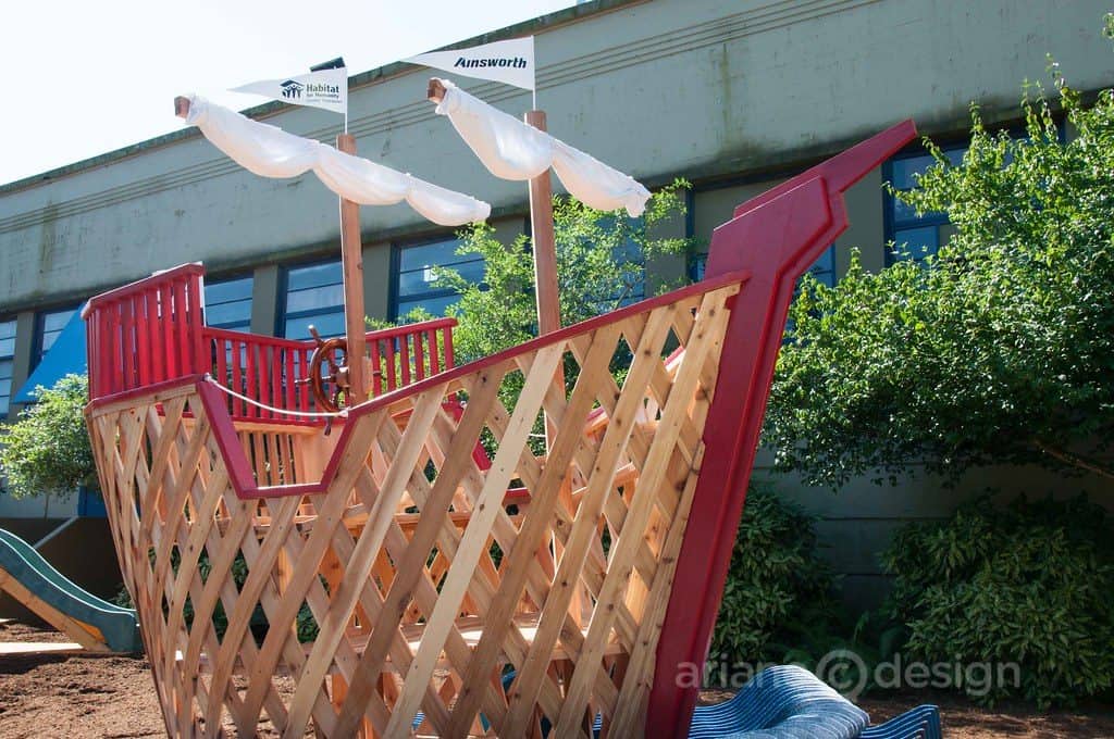 DIY pirate's ship playhouse