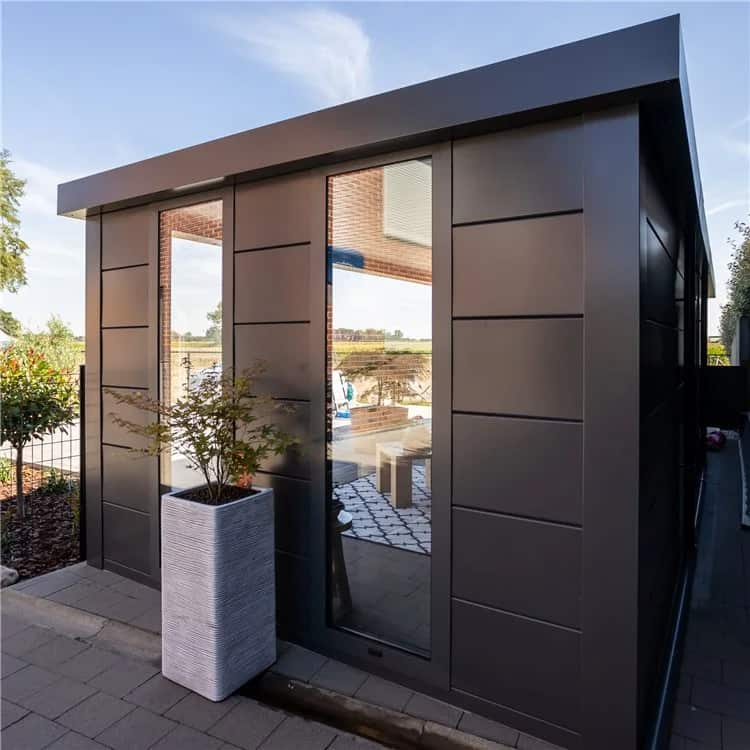 Telluria Luminato Steel Garden Room