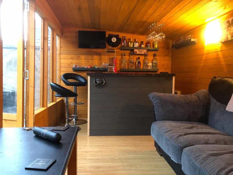 Customers’ image of their Billyoh Bella T&G Pent Summerhouse.